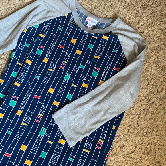 LulaRoe Top - Picture 4 of 5